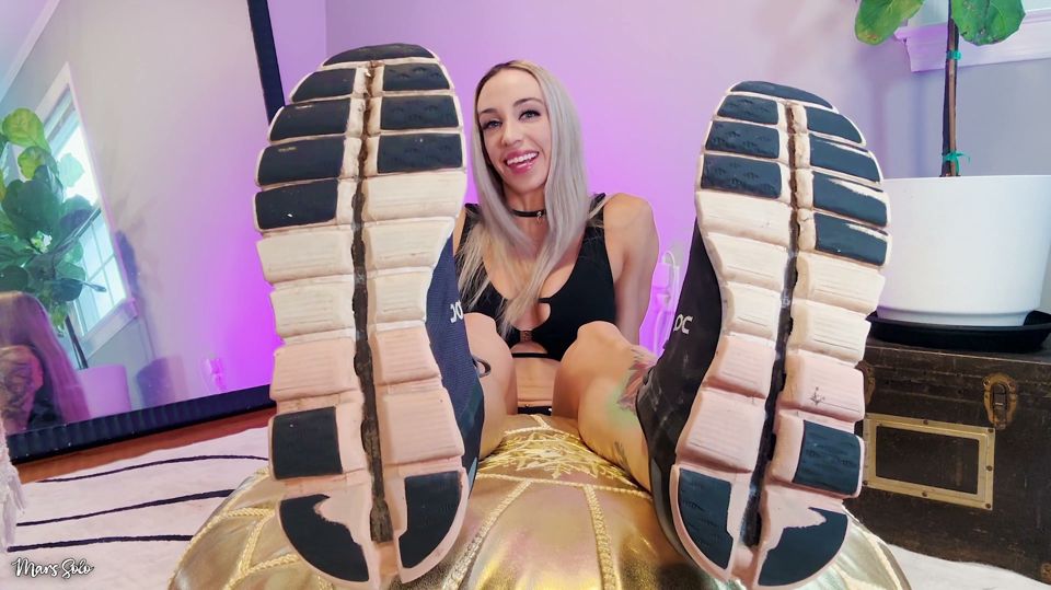 POV Self-tickling Foot JOI with Holes My Socks: Mars Solo
